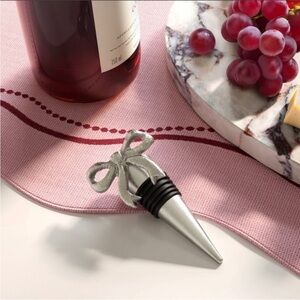 Threshold Silver Bow Wine Stopper Zinc Metal Coquette Barware Accessory NEW